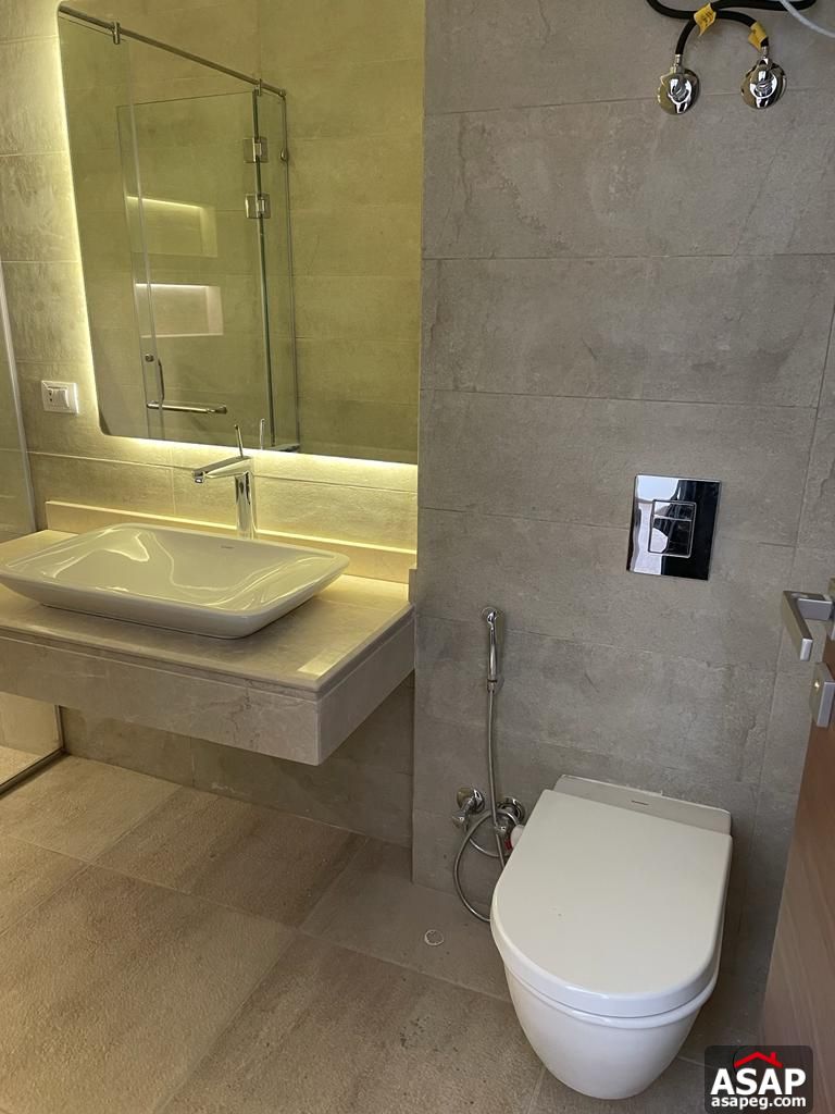 Apartment with Lake View for Rent in Lake View Residence