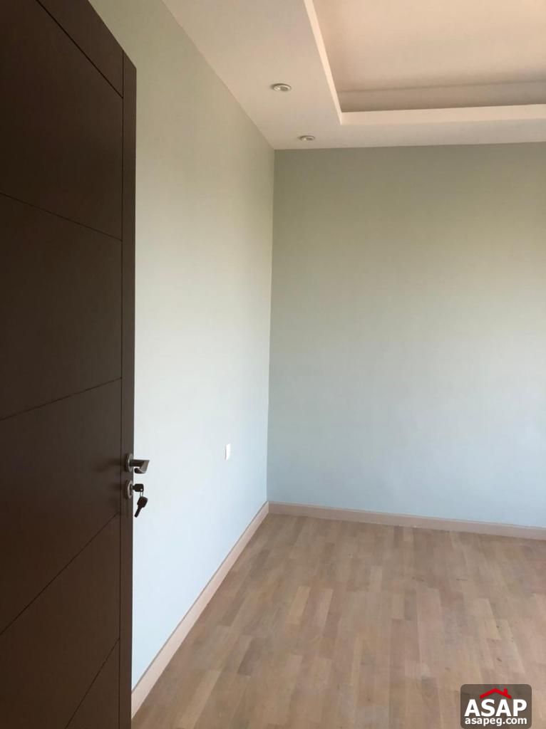 Furnished Apartment for Rent in Mivida Emaar