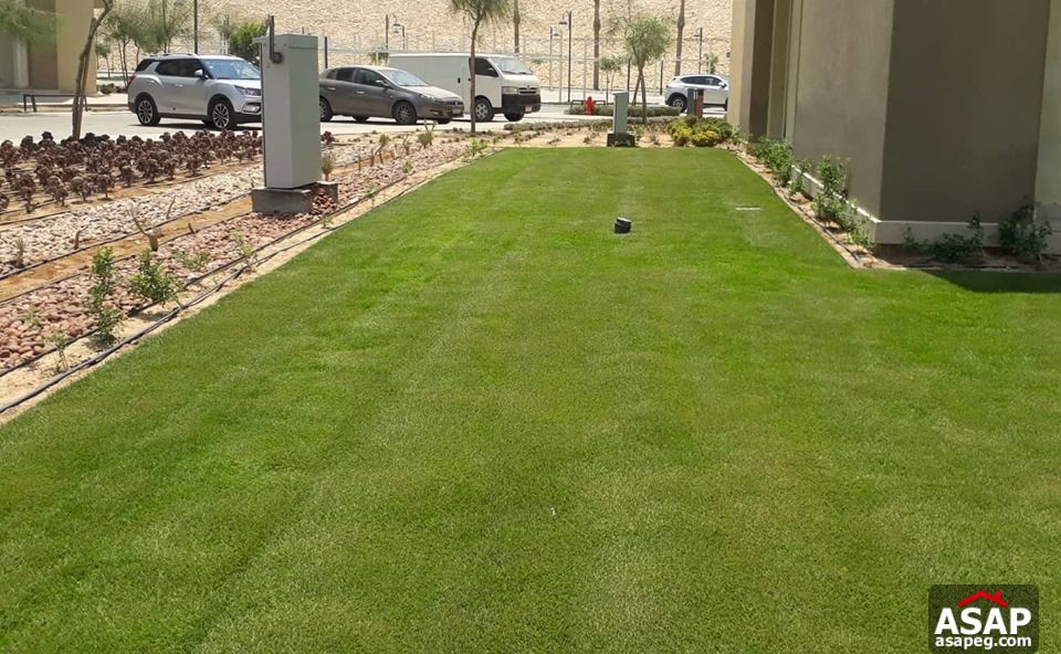 Duplex with Garden for Rent in Uptown Cairo