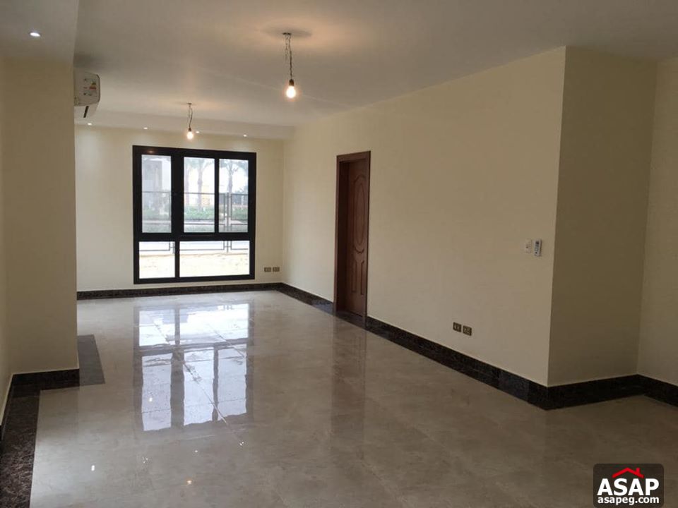 Duplex with Garden in Eastown for Rent Duplex with Garden in Eastown for Rent