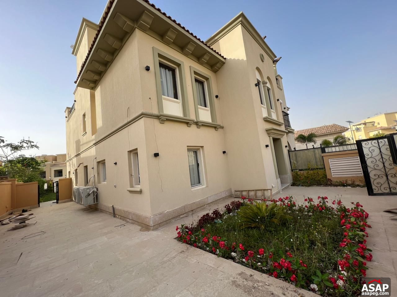 Twin House for Rent in Mivida Emaar Twin House for Rent in Mivida Emaar