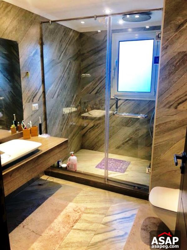 Villa with pool for Rent in Swan Lake - New Cairo Villa with pool for Rent in Swan Lake - New Cairo