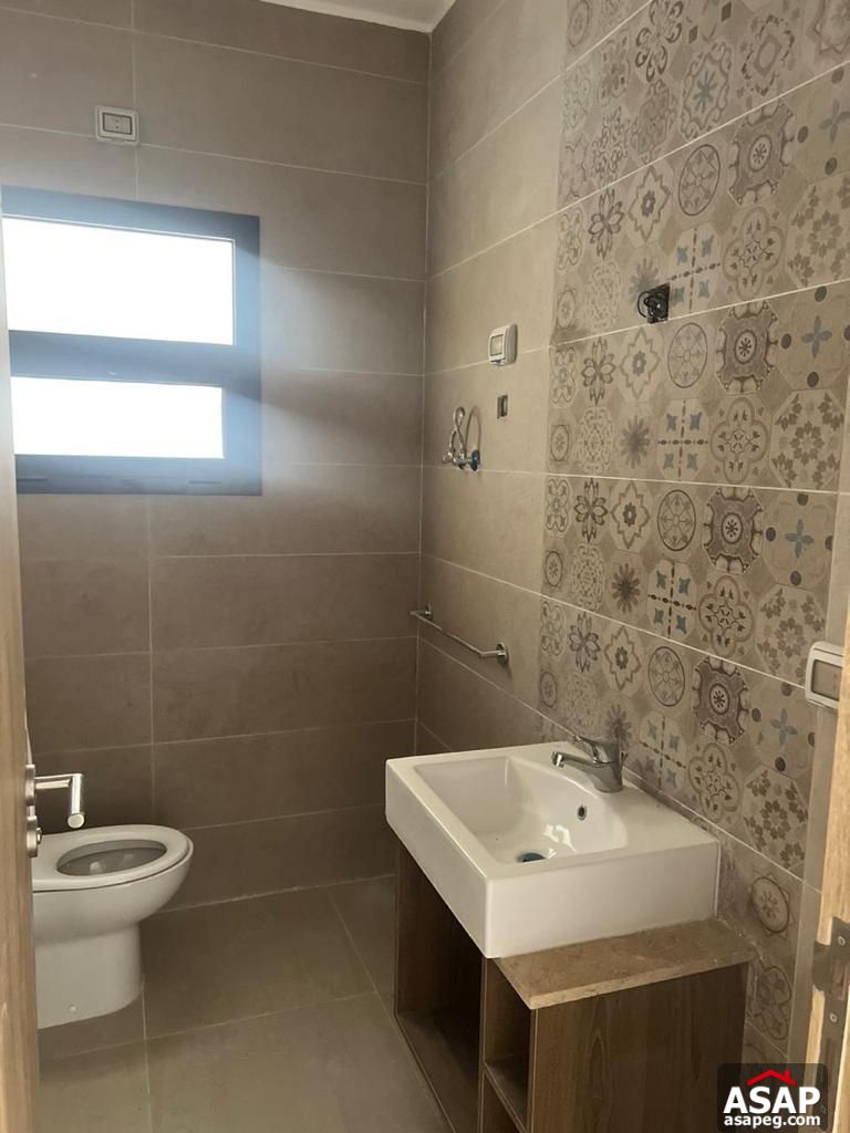 Ground Floor for Sale in Fifth Square Compound Ground Floor for Sale in Fifth Square Compound