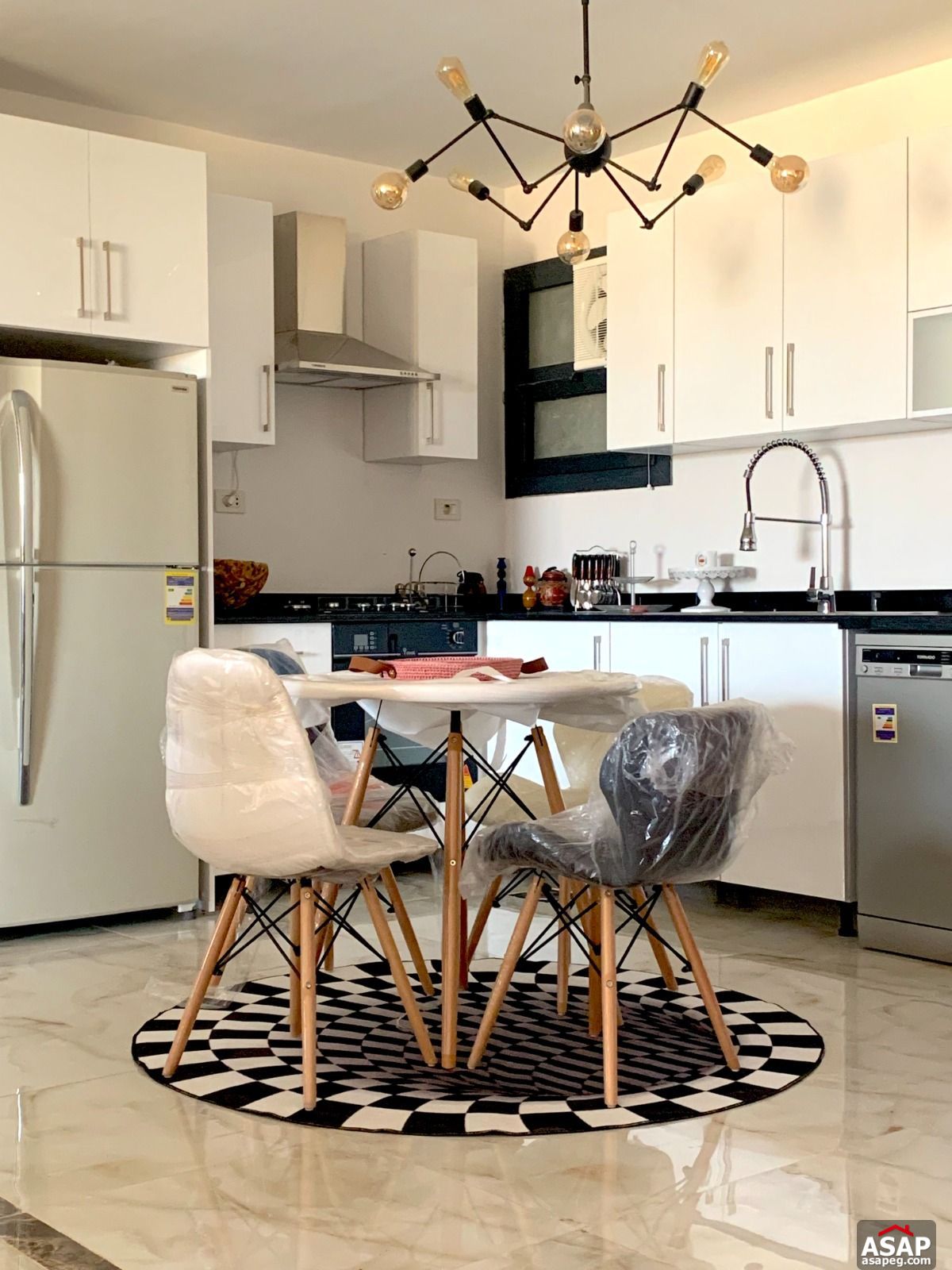 Ground Floor for Rent in Azad Compound Ground Floor for Rent in Azad Compound