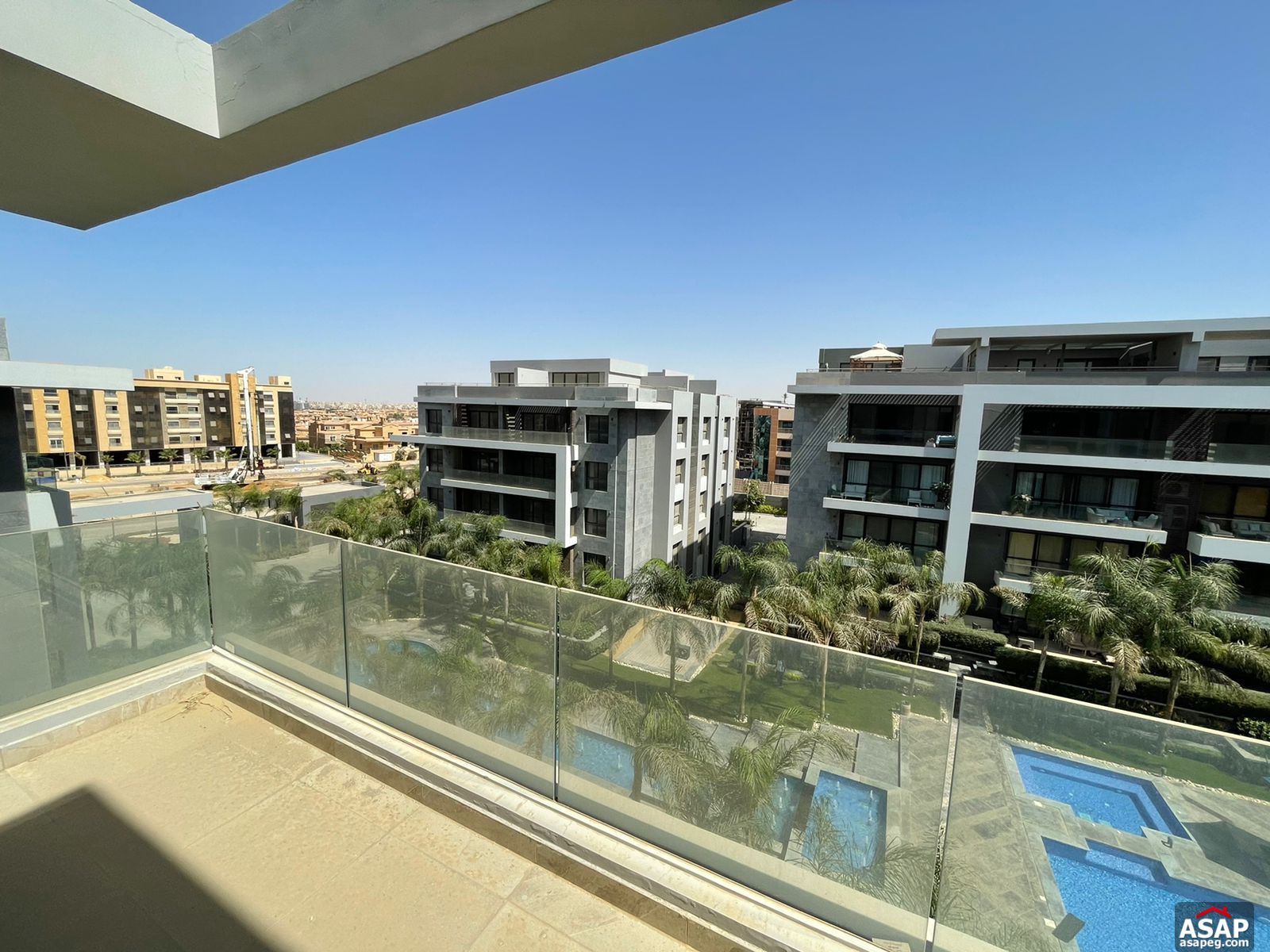 Finished Penthouse for Sale in El Patio 7 Finished Penthouse for Sale in El Patio 7