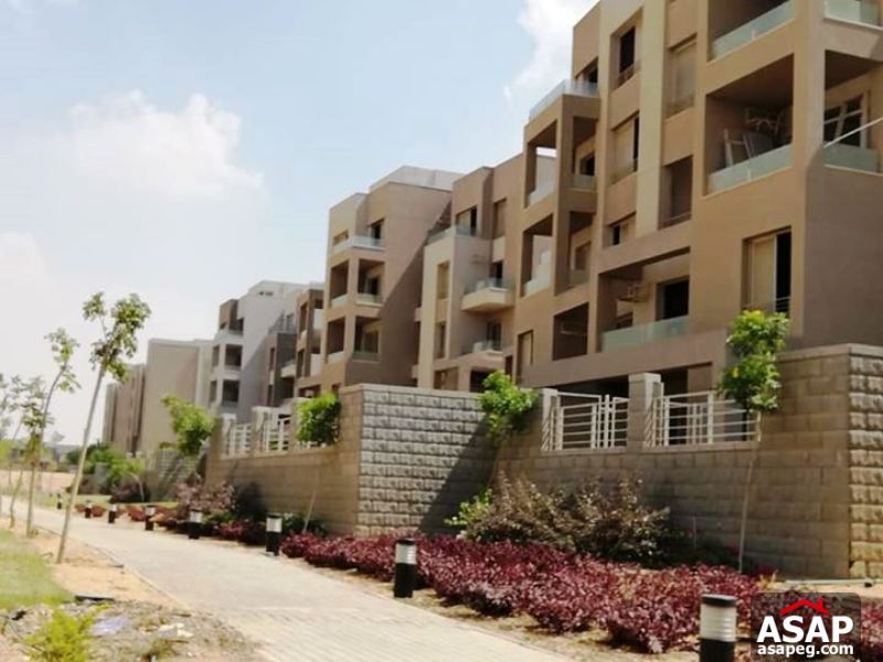 Apartment with Garden for Sale in Village Gardens Katameya Apartment with Garden for Sale in Village Gardens Katameya