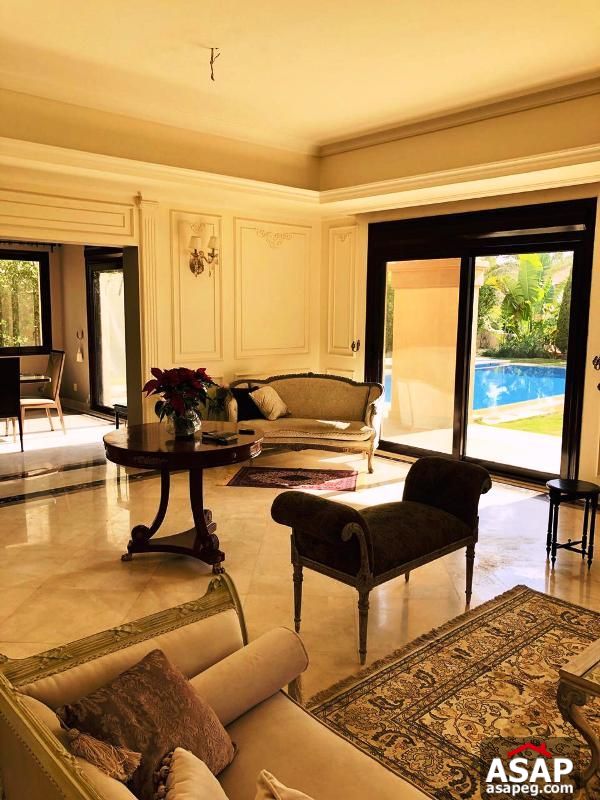 Luxury Villa for Rent in Swan Lake Luxury Villa for Rent in Swan Lake