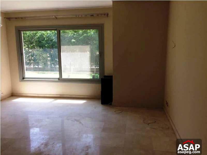 Apartment with Garden in Village Gate for Rent Apartment with Garden in Village Gate for Rent