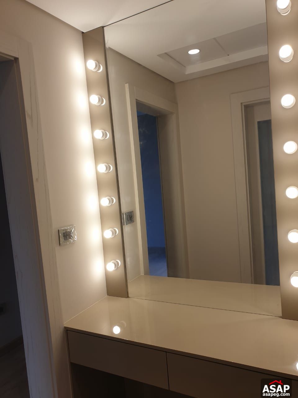 Apartment for Rent in The WaterWay Apartment for Rent in The WaterWay