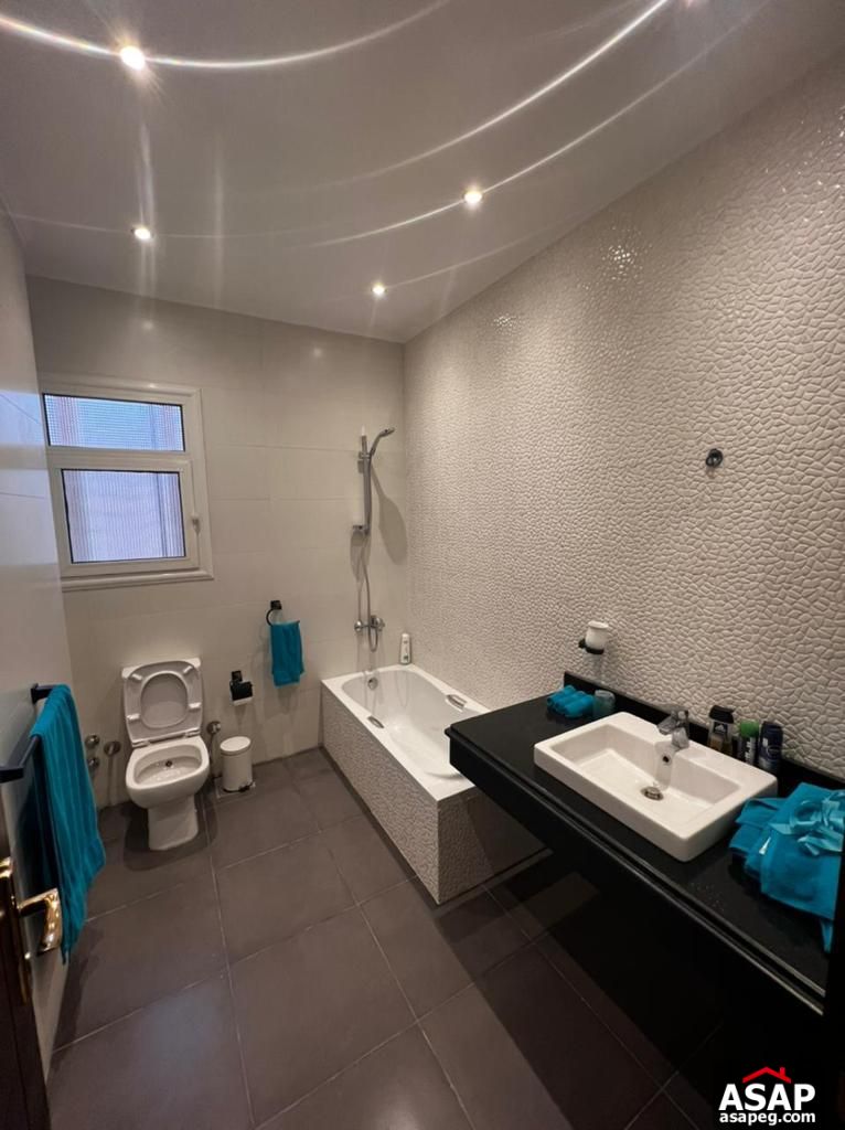 Villa for Rent in Marina City Compound