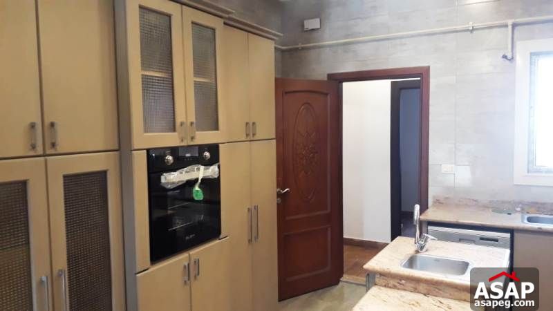 Twin House with Private Garden in Dyar Compound Twin House with Private Garden in Dyar Compound