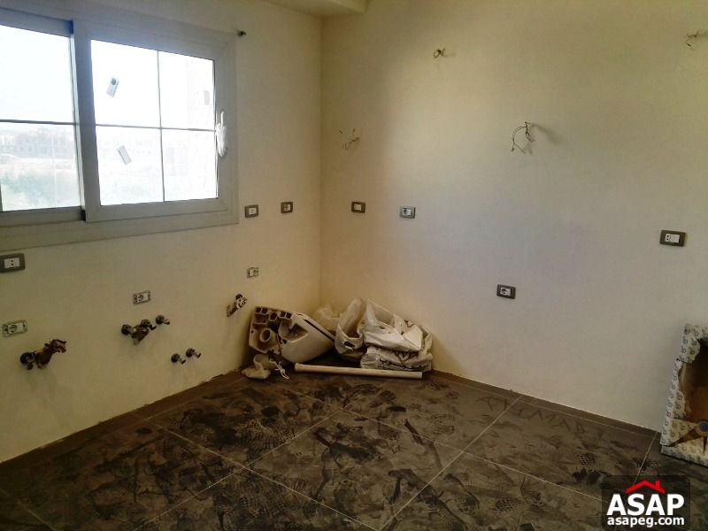 Apartment for Sale in West Golf Apartment for Sale in West Golf