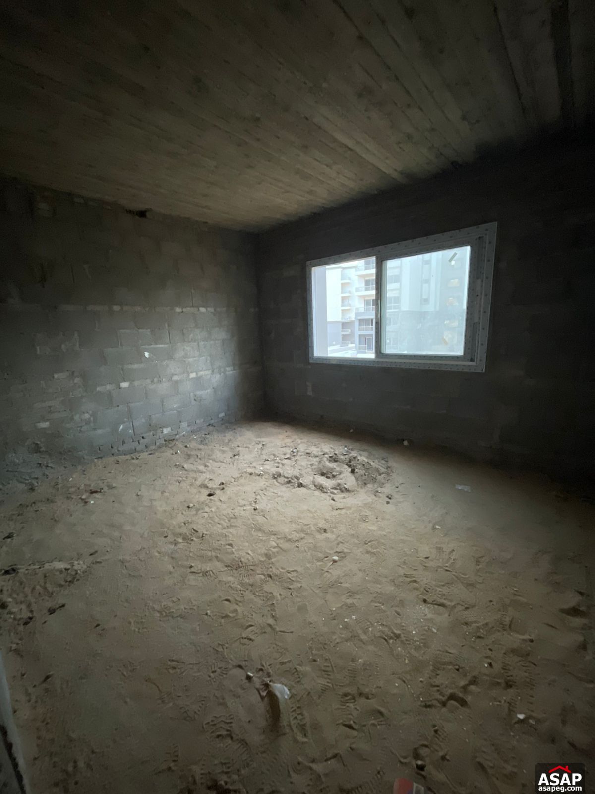 Apartment in Hyde Park for Sale Apartment in Hyde Park for Sale