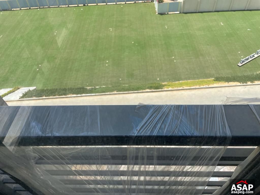 Penthouse for Sale in Trio Gardens Penthouse for Sale in Trio Gardens