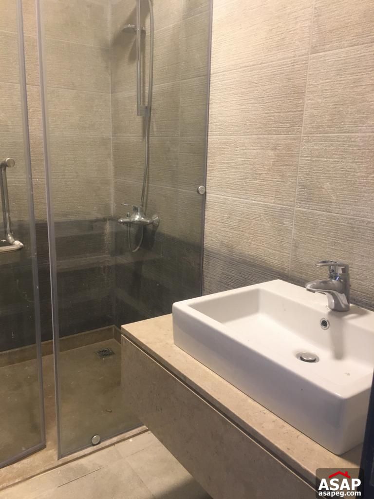 Apartment with Garden View in Eastown