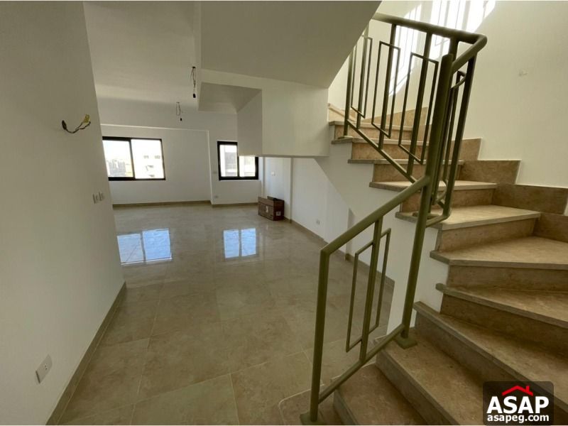 Penthouse for Sale in Fifth Square Penthouse for Sale in Fifth Square