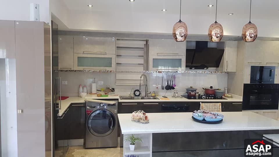 Duplex with Garden for Rent in Eastown