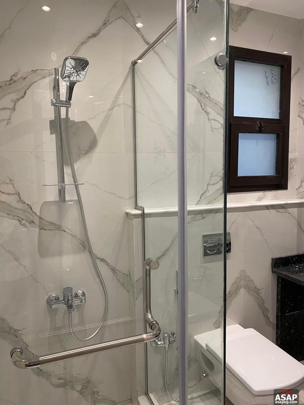 Duplex with Garden or Rent in Eastown