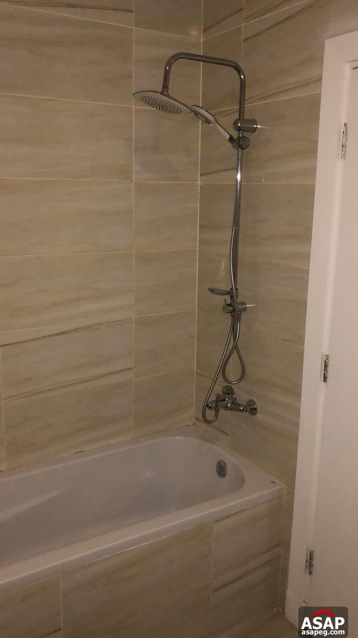 Penthouse for Sale in the Village Palm Hills Penthouse for Sale in the Village Palm Hills