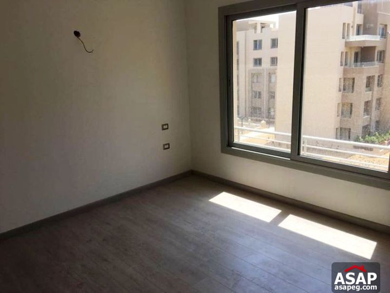 Apartment for Sale in Village Gate - New Cairo