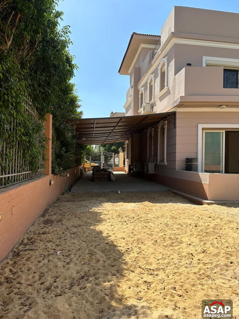 Villa for Rent in Royal Maxim Compound Villa for Rent in Royal Maxim Compound