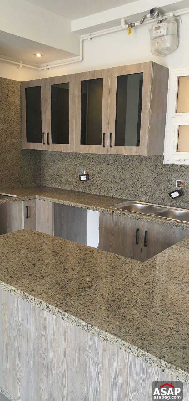 Apartment for Rent in Hyde Park Compound Apartment for Rent in Hyde Park Compound