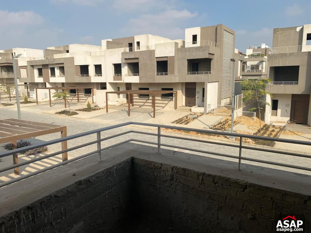 Town House for Sale in Palm Hills Golf Extention Town House for Sale in Palm Hills Golf Extention