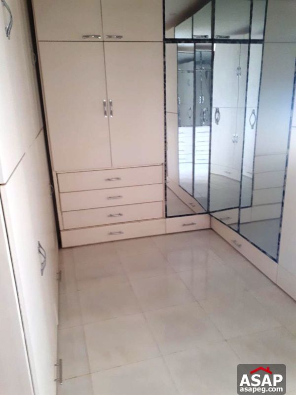 Villa for Rent in Sheikh Zayed