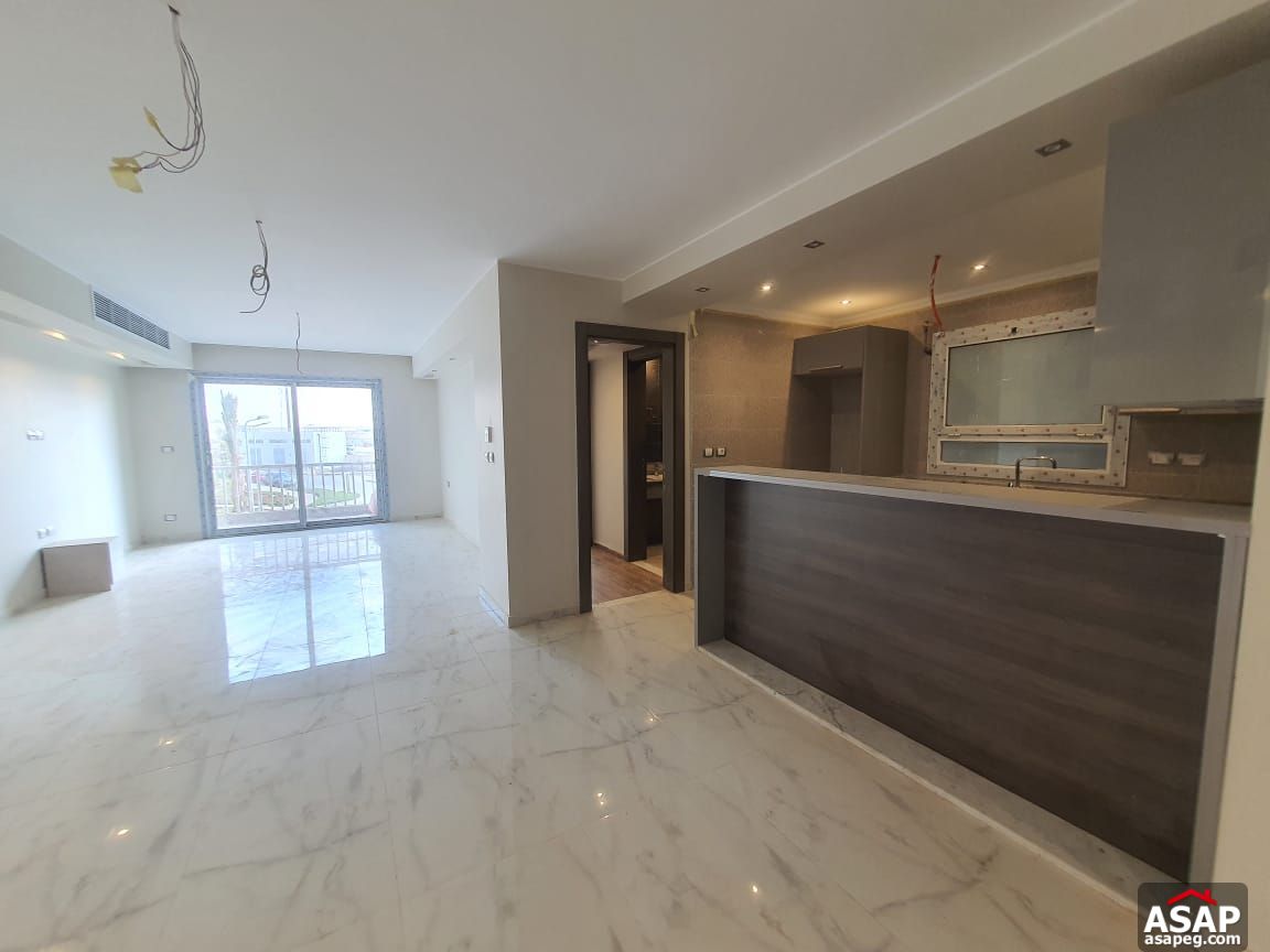 Semi Furnished Studio for Rent in Hyde Park Semi Furnished Studio for Rent in Hyde Park