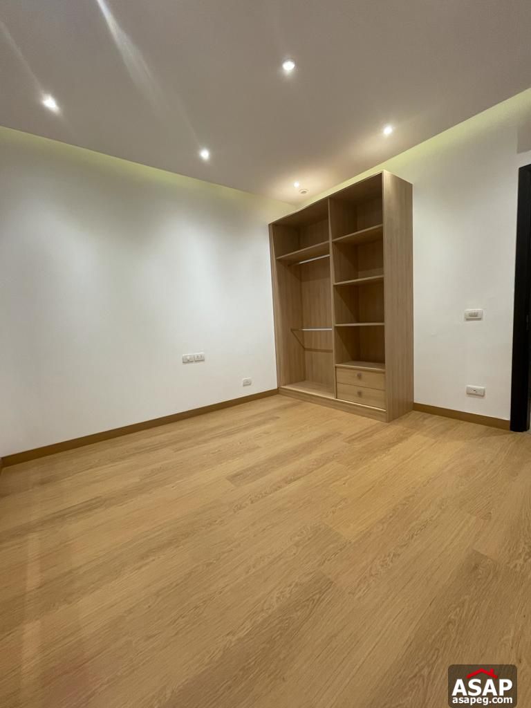 Finished Apartment for Sale in Beverly Hills Finished Apartment for Sale in Beverly Hills