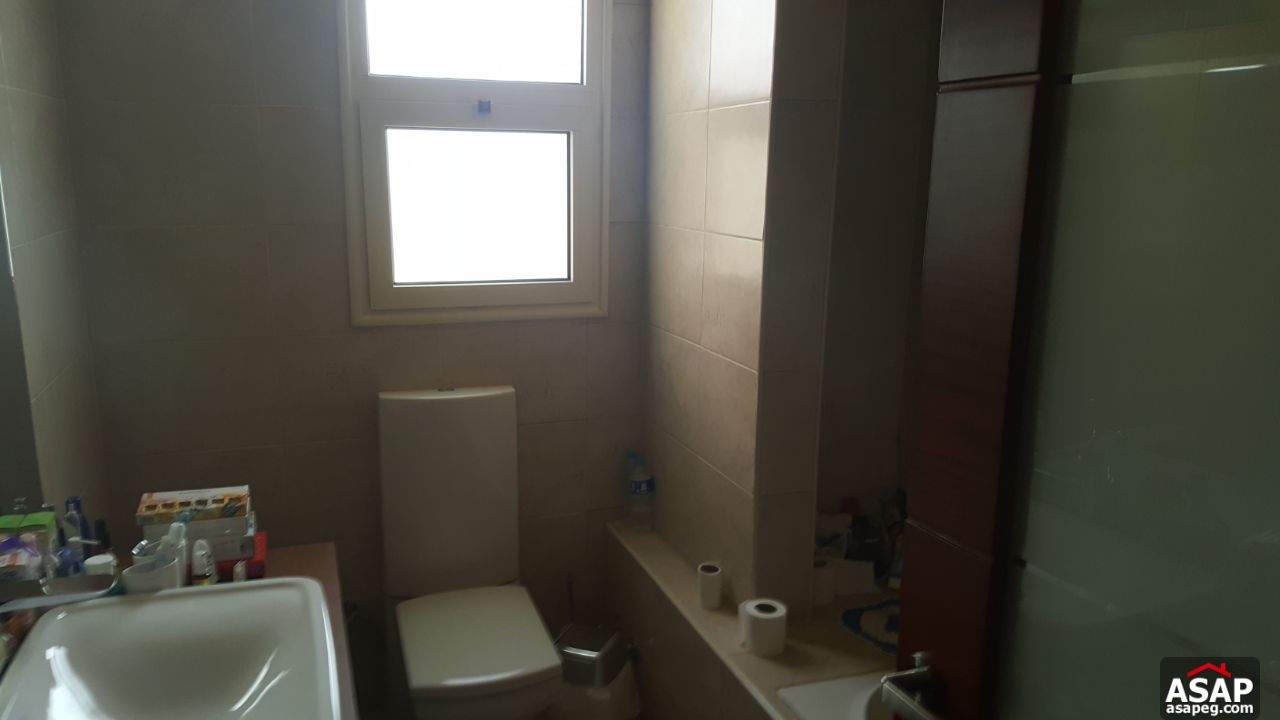 Villa for Rent in Meadows Park Villa for Rent in Meadows Park