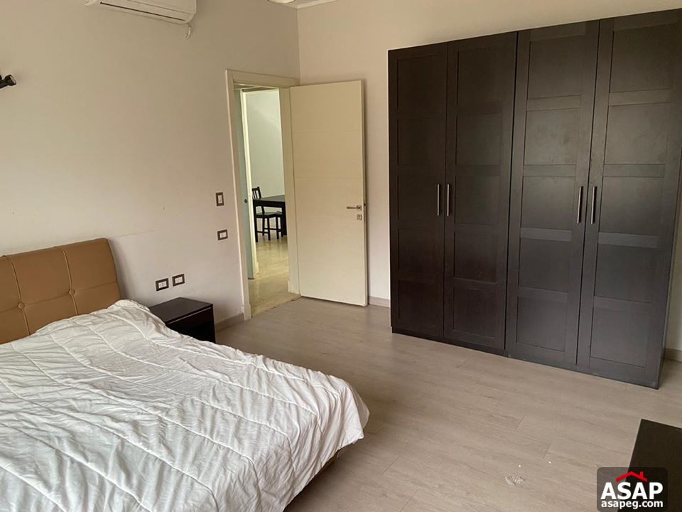 Studio with Private Garden in Village Gate Studio with Private Garden in Village Gate