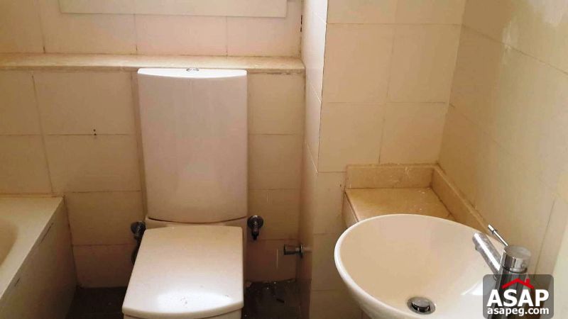 Studio for Rent in the Village