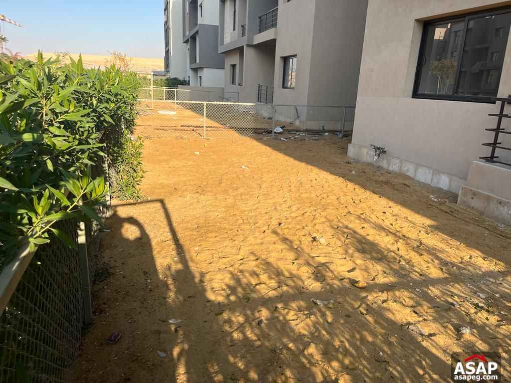 Ground Floor for Rent in Fifth Square