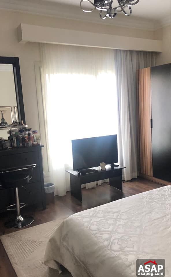 Furnished Studio for Rent in the Village