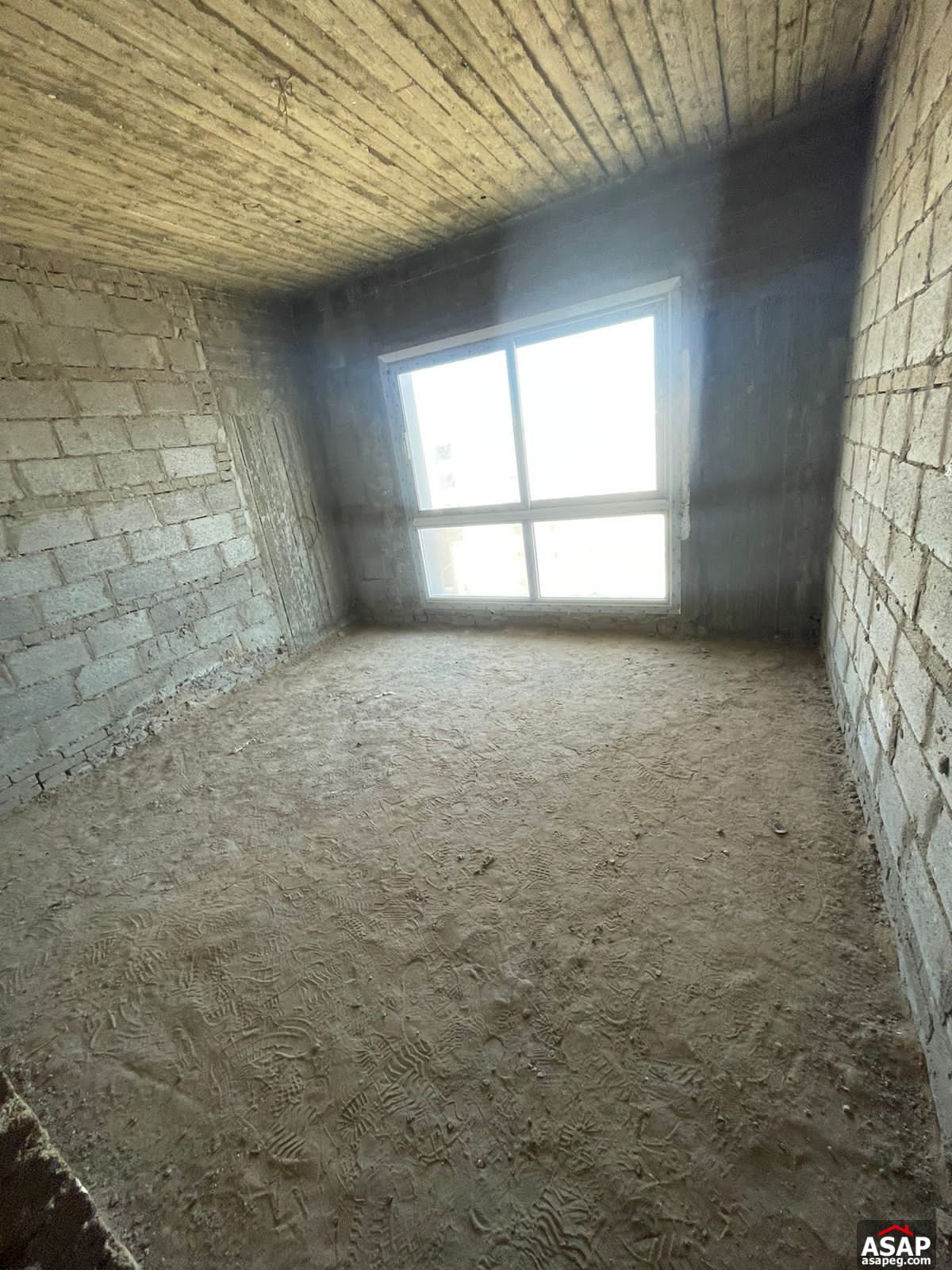 Apartment for Sale in Hyde Park