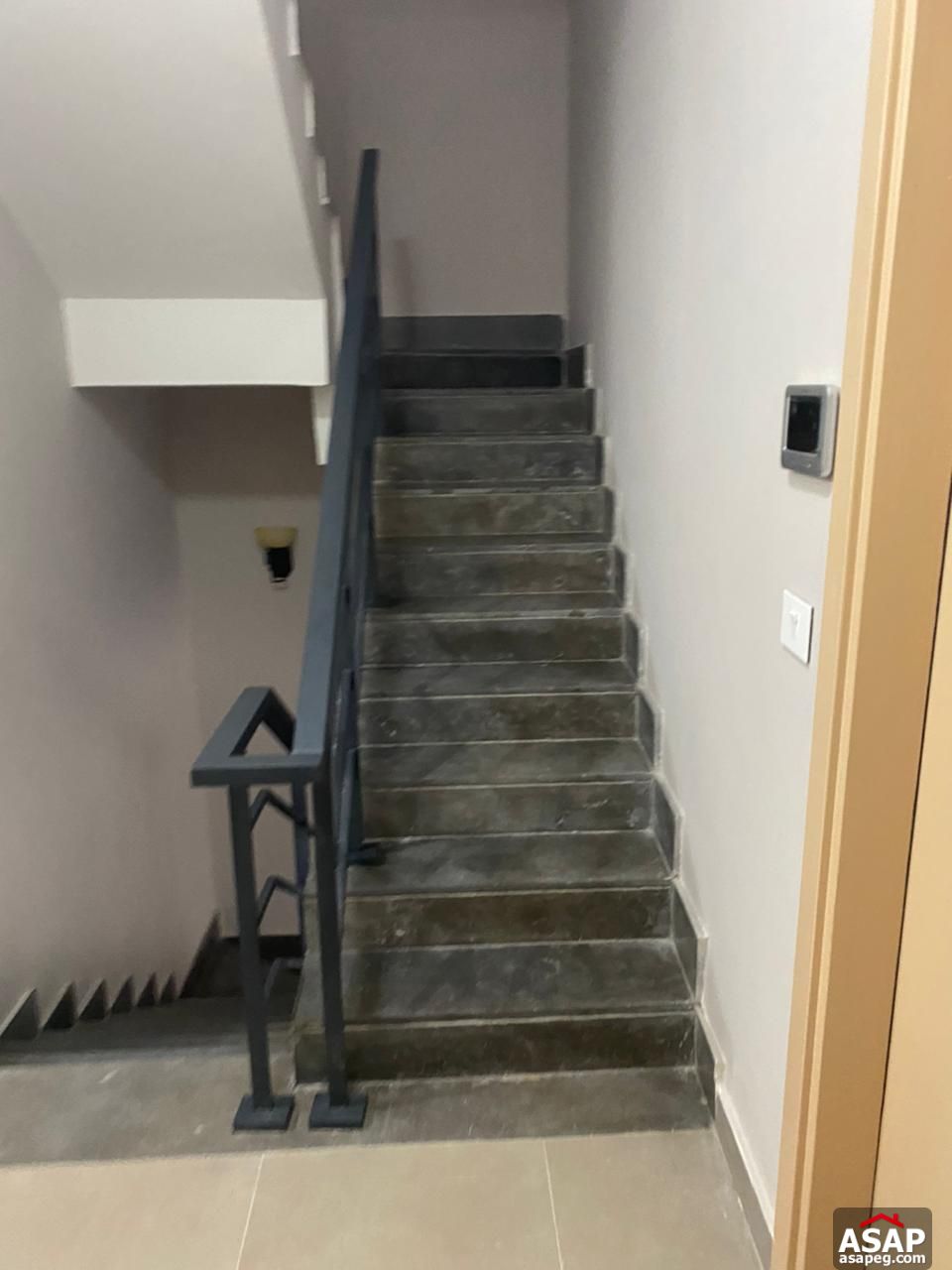 Finished Town House for Sale in Al Burouj Compound Finished Town House for Sale in Al Burouj Compound