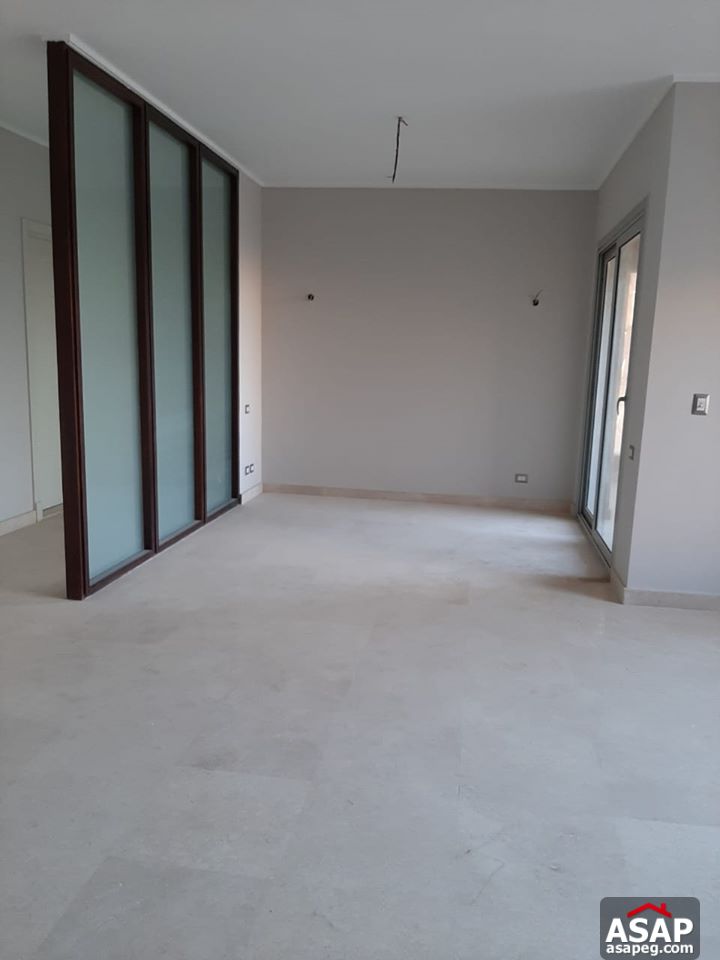 Apartment for Sale in Village Gate Palm Hills Apartment for Sale in Village Gate Palm Hills