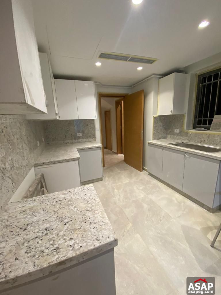 Duplex with Garden for Rent in Eastown Sodic