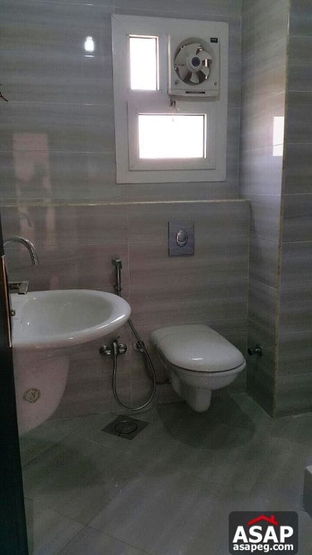 Apartment with Private Garden in Katameya Plaza Apartment with Private Garden in Katameya Plaza