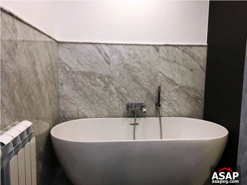 Ultra Modern Duplex for Rent in Beverly Hills Ultra Modern Duplex for Rent in Beverly Hills