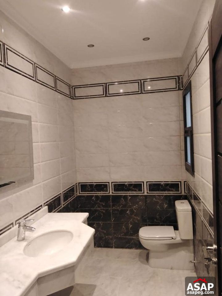 Apartment for Rent in Courtyard Compound Apartment for Rent in Courtyard Compound