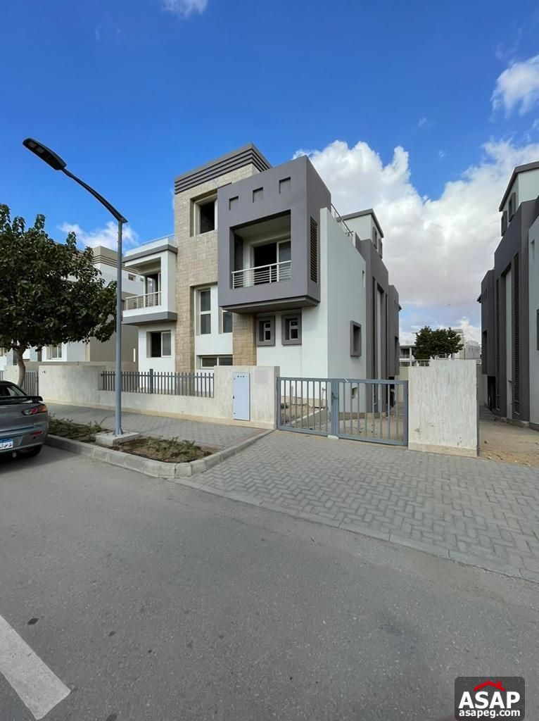 Villa for Sale in Cairo Festival City Villa for Sale in Cairo Festival City