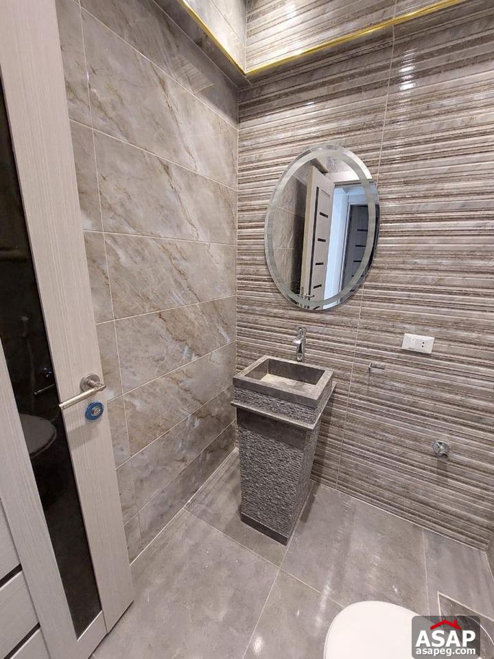 Apartment for Rent in Galleria Moon Valley