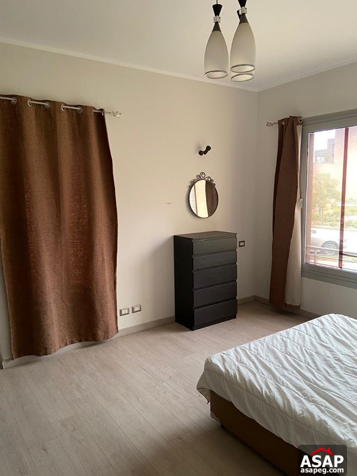 Studio with Private Garden in Village Gate Studio with Private Garden in Village Gate