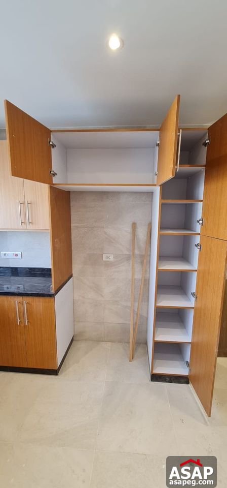 Apartment for Rent in Mountain View Hyde Park