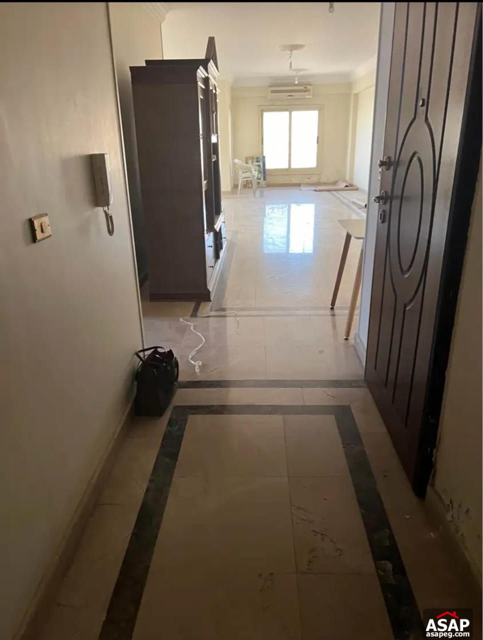 Finished Apartment for Sale in West Arabella Finished Apartment for Sale in West Arabella