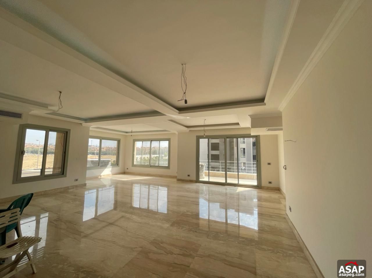 Apartment for Rent in Village Avenue