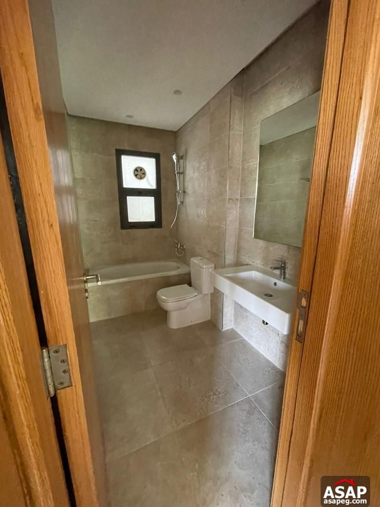 Ground Floor for Rent in New Cairo , Eastown Sodic