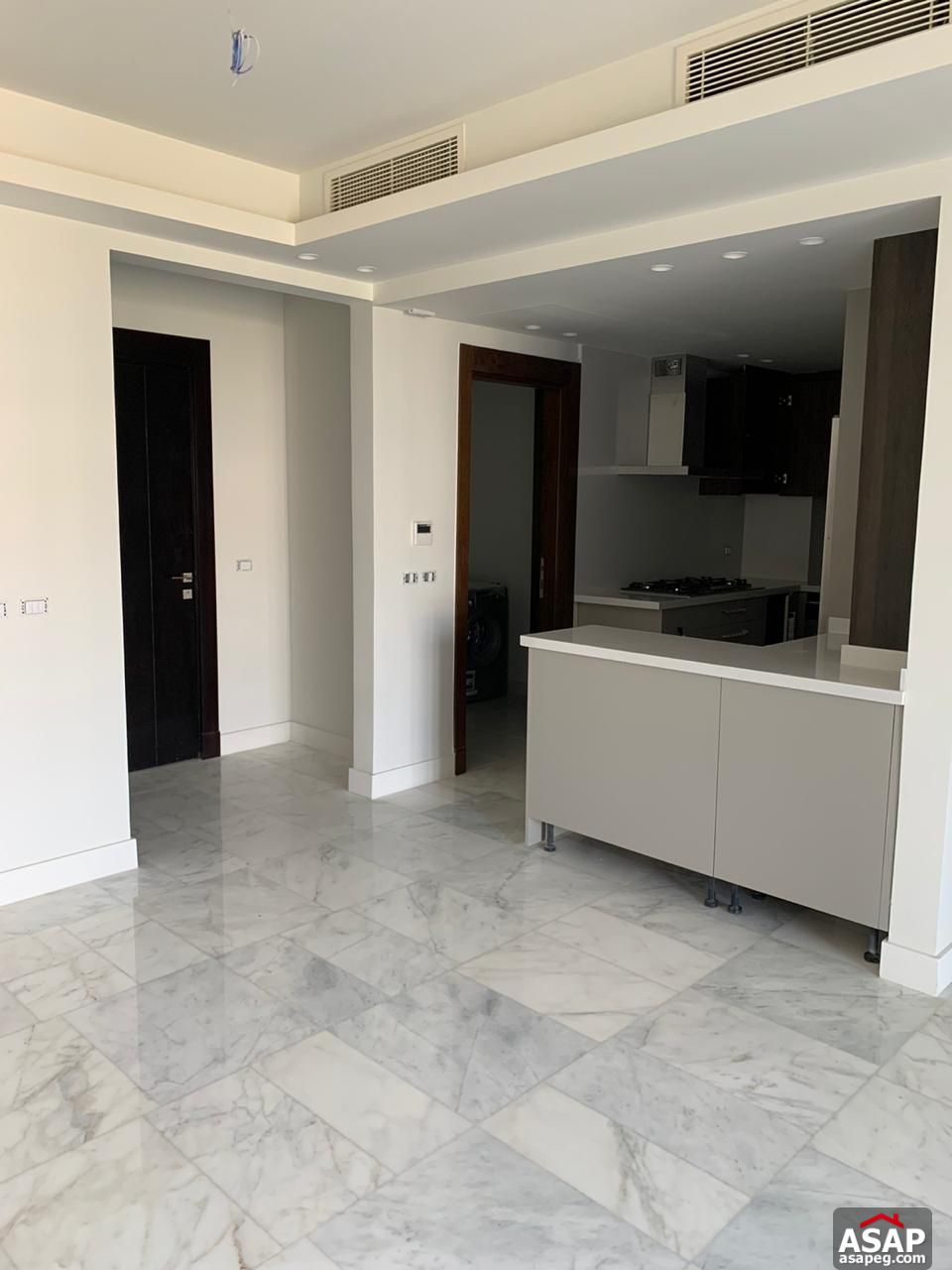 Flat for Rent in Eastown